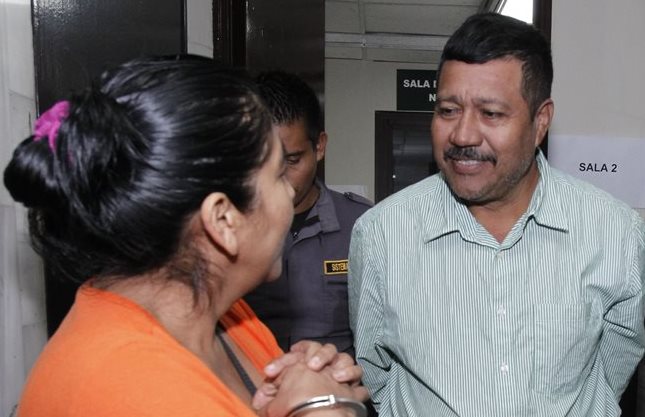 Marciano Rivera Valdez y Albertina Recancoj Chum. (Foto Prensa Libre: Paulo Raquec)