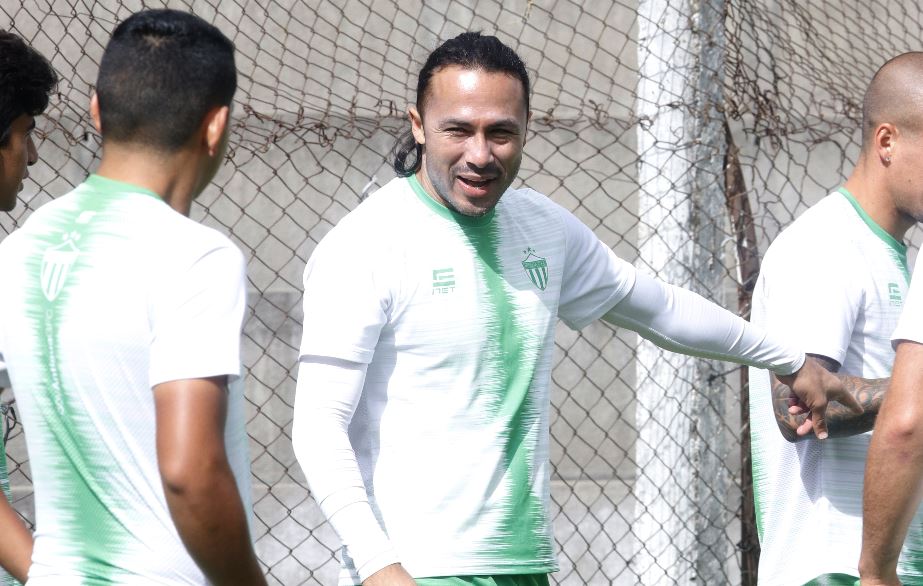 Agustín Herrera se mostró motivado por una nueva aventura con Antigua GFC. (Foto Prensa Libre: Julio Sicán).