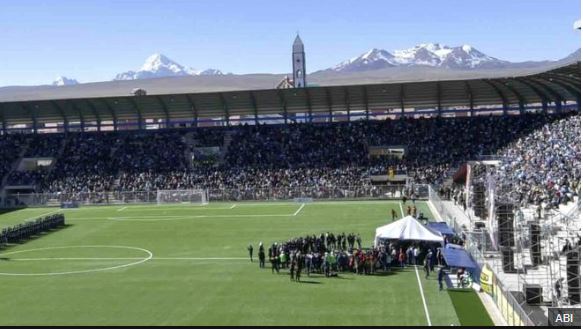 El estadio fue aprobado para la práctica profesional hace apenas unos días. ABI