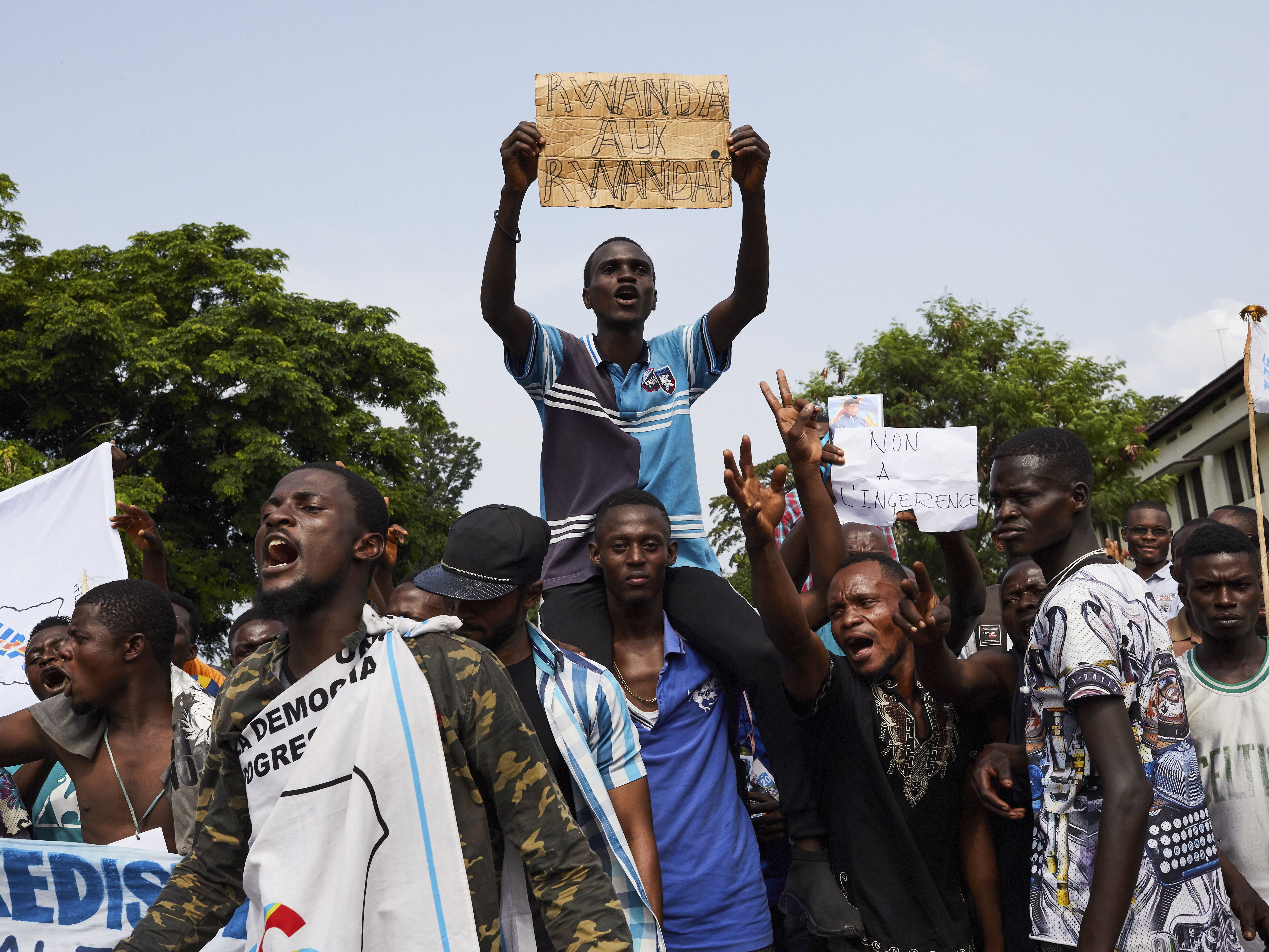 La población en Ruanda vive en pobreza y necesita apoyo gubernamental. (Foto Prensa Libre: EFE)