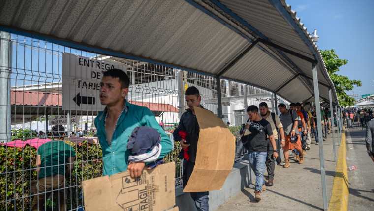 Más de 13 mil Tarjetas de Visitante por Razones Humanitarias otorgó México desde octubre pasado. (Foto Prensa Libre: Hemeroteca PL)