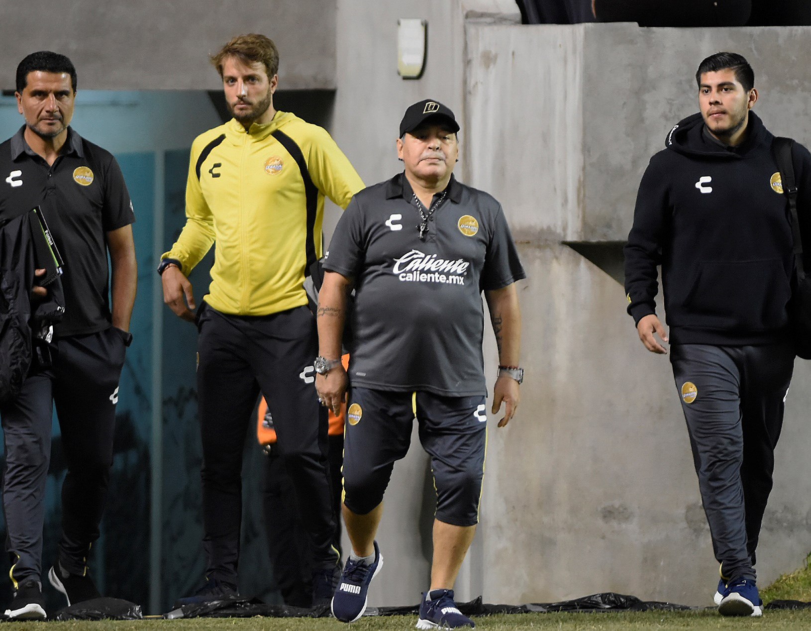 El argentino Diego Maradona siempre ha manifestado su admiración por Nicolás Maduro. (Foto Prensa Libre:  EFE)