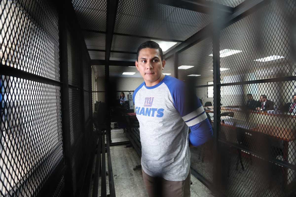 Jabes Meda deberá enfrentar proceso por varios delitos. (Foto Prensa Libre: Érick Ávila)