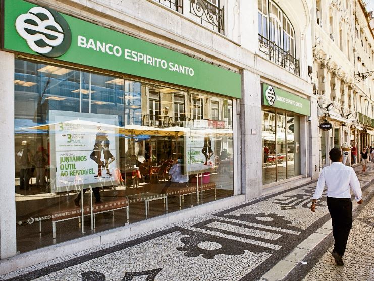 Vista de un banco portugués ubicado en el centro de Lisboa, capital de Portugal. (Foto Prensa Libre. Hemeroteca PL).