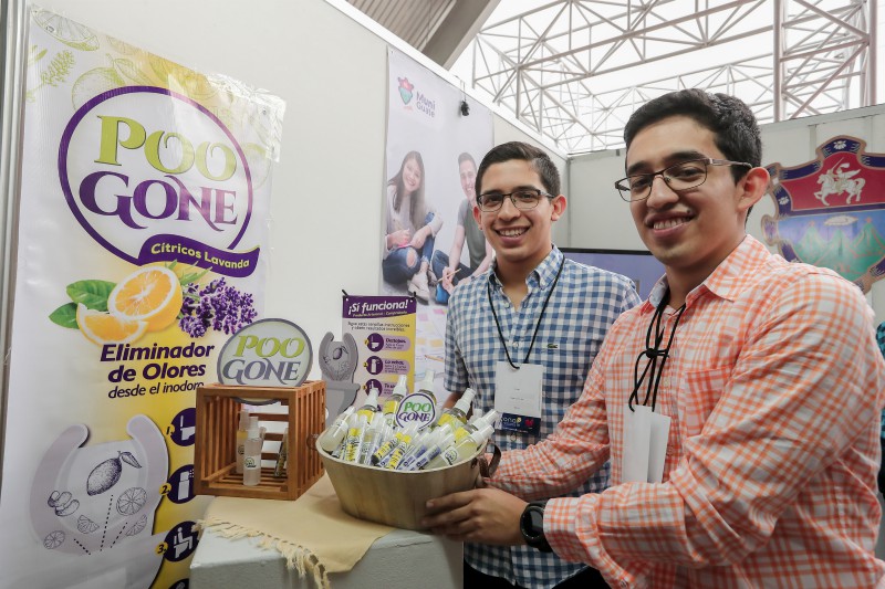 Jorge y Diego Piedrasanta son hermanos que emprendieron con la empresa POO GONE, productos de higiene en Guatemala. (Foto Prensa Libre: Juan Diego González)
