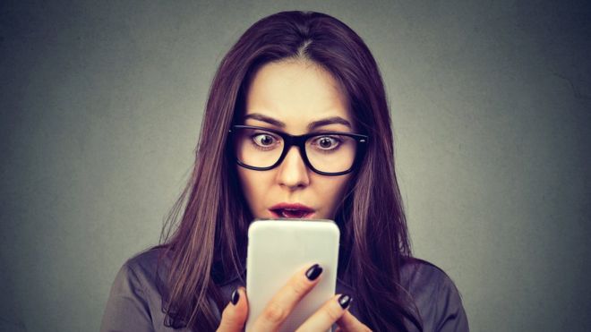 ¿Cuánta información dejas sobre ti cuando usas grupos públicos en WhatsApp? (Foto Prensa Libre:GETTY IMAGES)