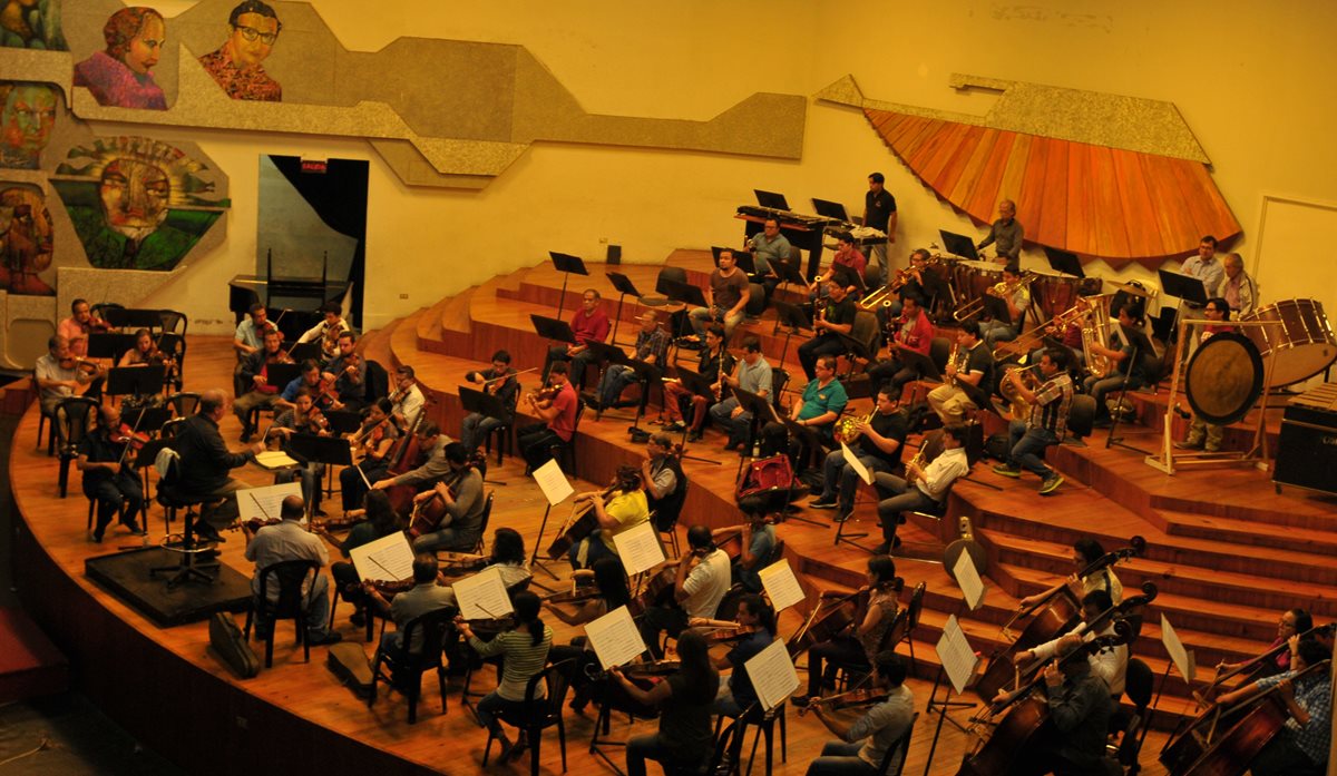 La Orquesta Sinfónica Nacional de Guatemala se presentará en la Gran Sala del Centro Cultural Miguel Ángel Asturias. (Foto Prensa Libre: Ana Lucía Ola)