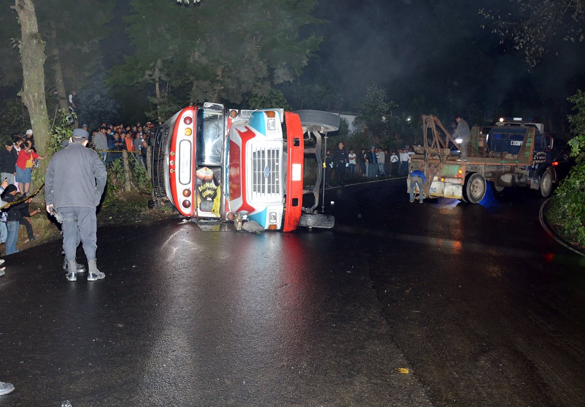 Autobús accidentado en Colomba no estaba registrado