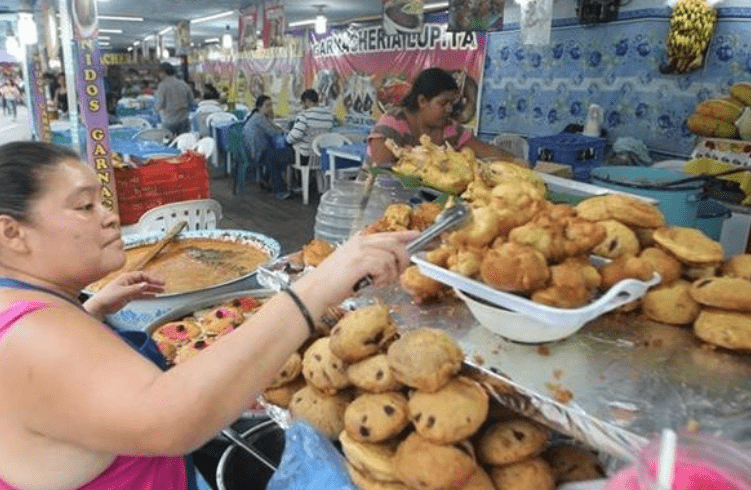Molletes y torrejas son algunas de las delicias que visitantes encontrarán en la feria. (Foto Prensa Libre: Hemeroteca PL).