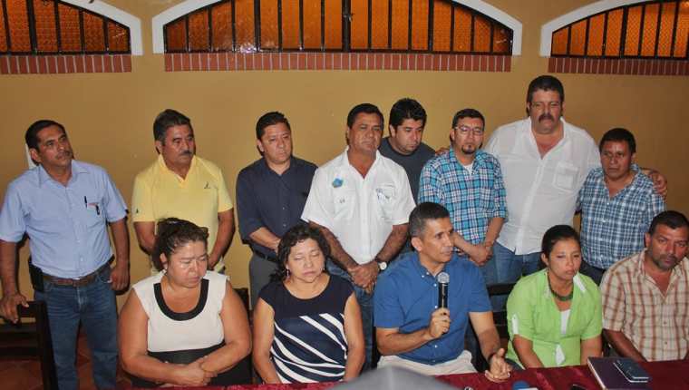 Los jefes ediles de varias localidades del suroccidente se reunieron en Coatepeque. (Foto Prensa Libre: Alexánder Coyoy)