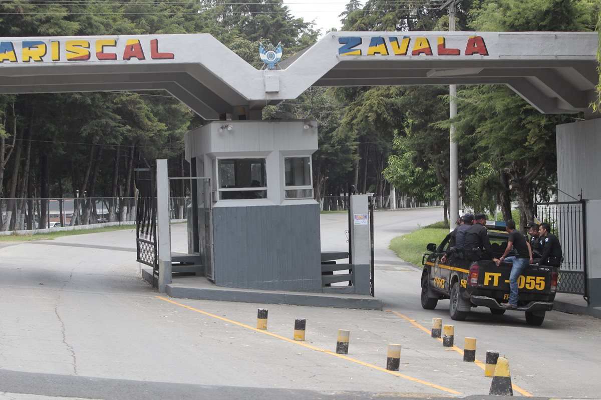 En el Brigada Militar Mariscal Zavala está instalado el Centro de Detención de Hombres. (Foto Prensa Libre: Hemeroteca PL)