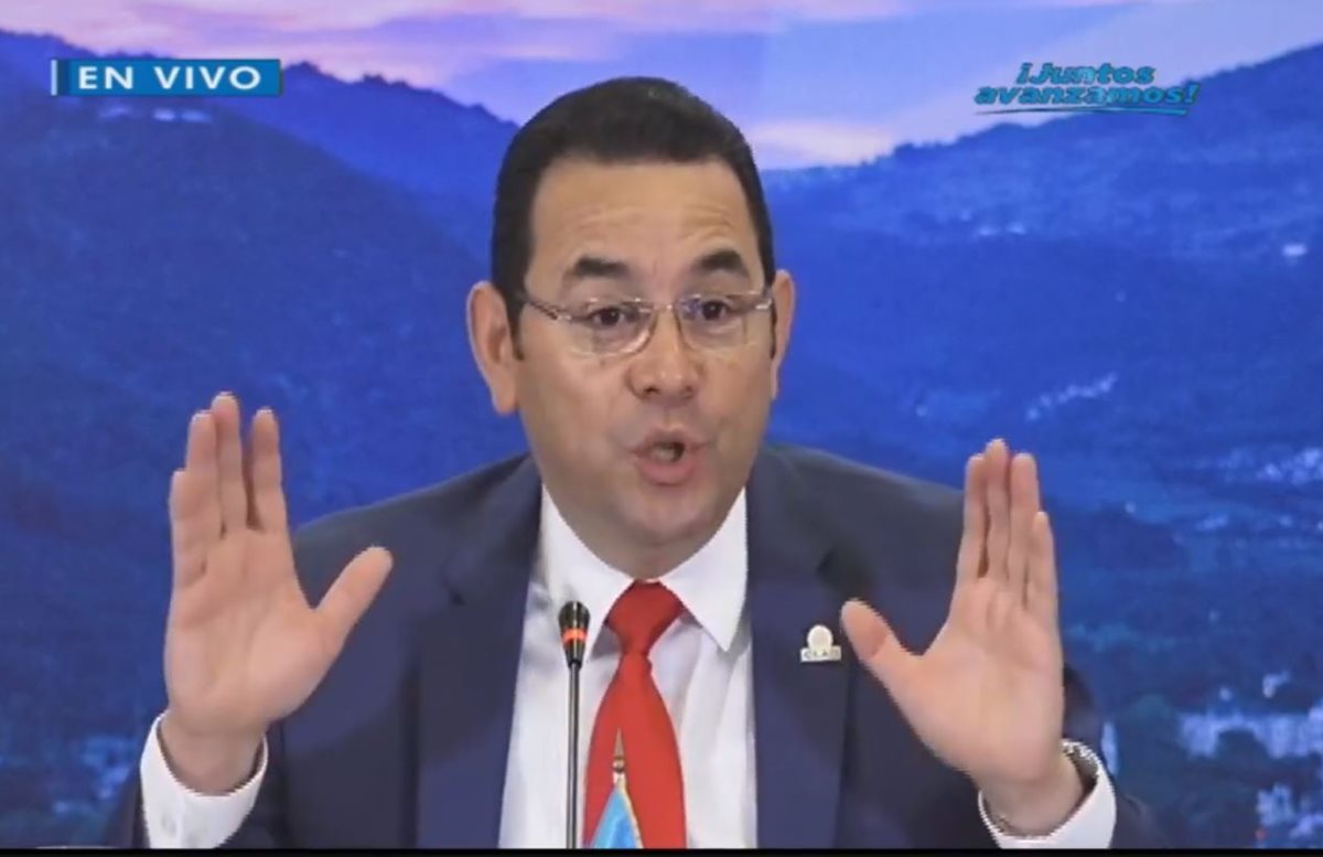 Jimmy Morales, durante su participación en el encuentro de ministros de administración pública, en Antigua Guatemala. (Foto: captura/Gobierno de Guatemala)