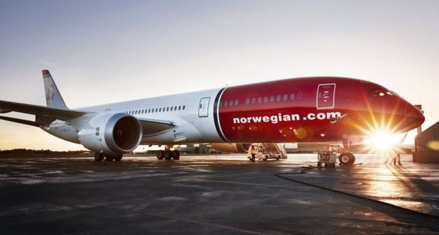 Norwegian utiliza aviones Boeing 787 Dreamliner que son más modernos y consumen menos combustible por pasajero que otros modelos. (Foto Prensa Libre: Norwegian)