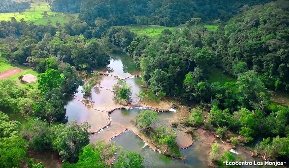 Ecocentro Las Monjas, en Poptún, Petén, es parte de la producción de video presentada. (Foto Prensa Libre: Municipalidad de Poptún)