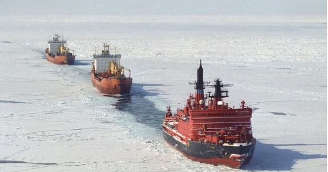Venta Maersk, el primer buque de carga con que la mayor naviera del mundo explorará una ruta comercial a través del Ártico