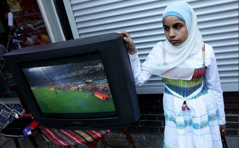 Las mujeres en Irán tiene prohibido ingresar a los estadios por decisión de las autoridades locales. (Foto Redes).