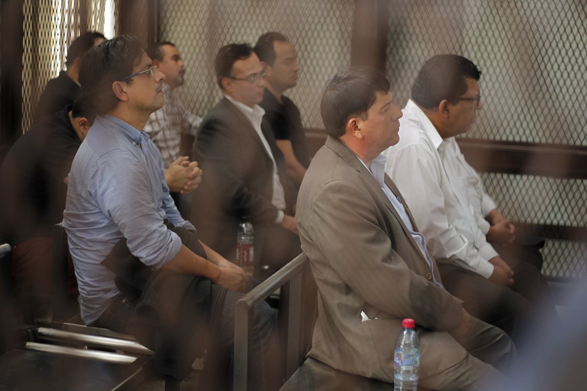 La red fue desmantelada por el Ministerio Público y la Cicig el 27 de octubre de 2015. (Foto Prensa Libre: Hemeroteca PL)