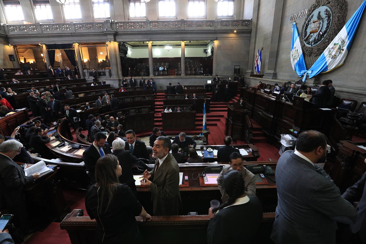 Congreso aprobó ayer en primer debate el dictamen que busca reformar la Ley Electoral y de Partidos Políticos. (Foto Prensa Libre: Carlos Hernández)
