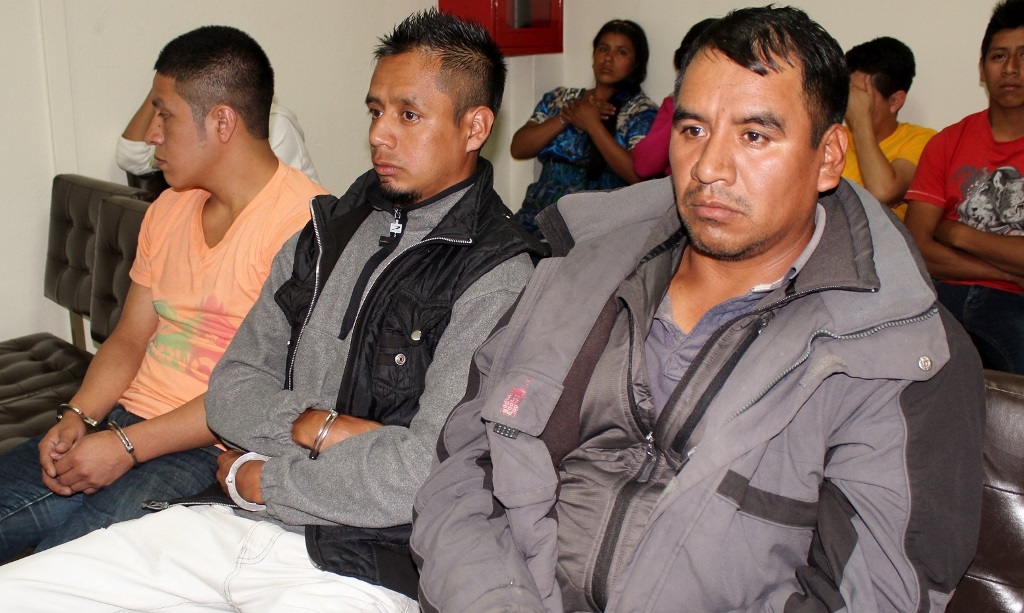 Los tres condenados por el secuestro de una mujer en Chinique, Quiché. (Foto Prensa Libre: Oscar Figueroa).