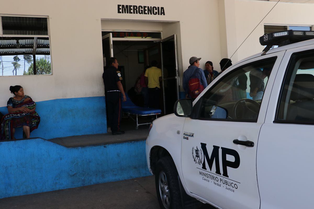Francisco Maldonado Pastor, quien había retirado dinero de un banco, falleció en el hospital luego de ser atacado a balazos. (Foto Prensa Libre: Víctor Chamalé)