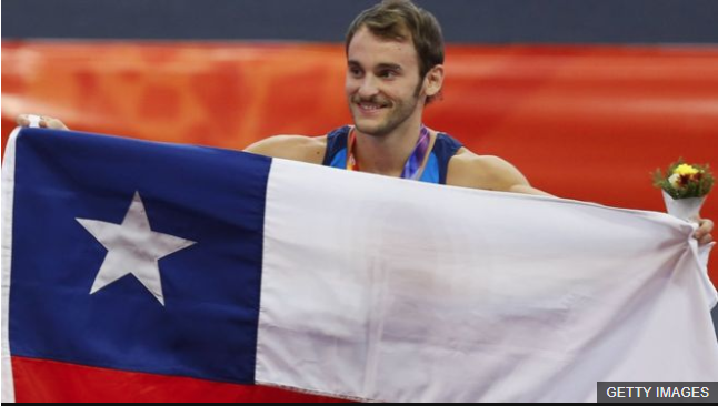 Tomás González es el mejor gimnasta chileno de la historia. (Foto Prensa Libre: BBC News Mundo)