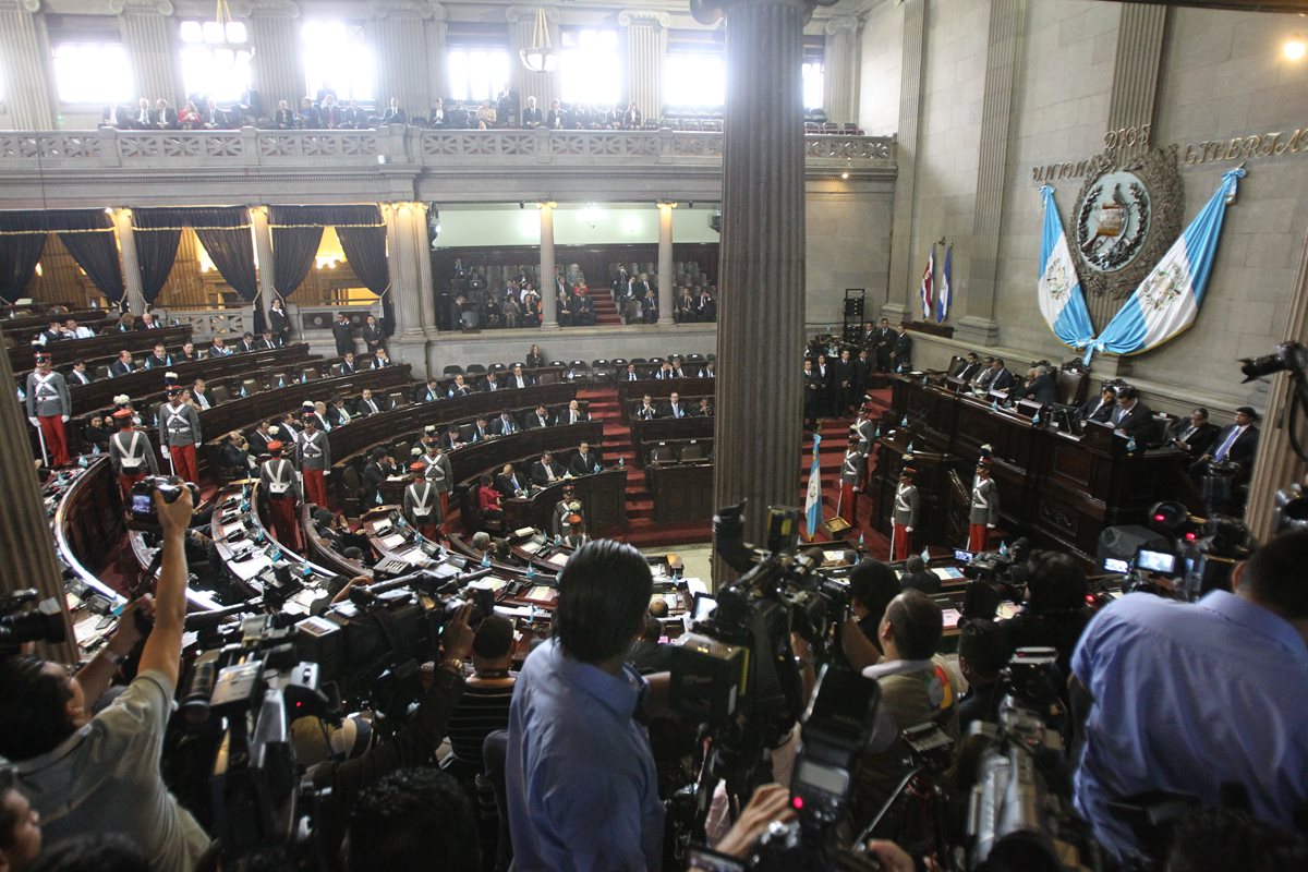 La séptima legislatura se resistió a cambiar la Ley Orgánica del Congreso. La última reforma fue en 2011. (Foto Prensa Libre: Hemeroteca PL)