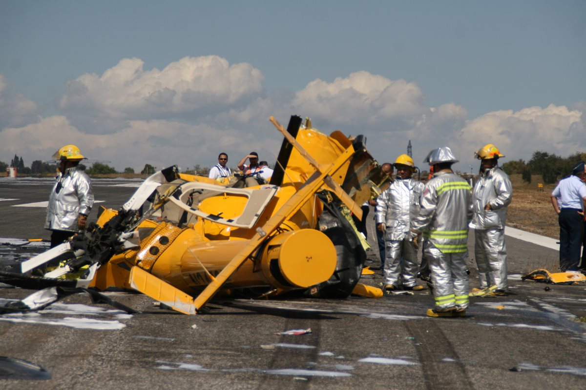Reporte de la PNC informa que se halló droga en el helicóptero. (Foto Prensa Libre: Hemeroteca PL)