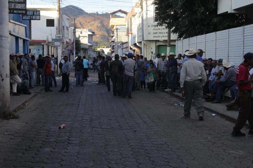 Área donde se registró el incidente entre campesinos que participaron en la elección de directiva Xinca, en Jutiapa. (Foto Prensa Libre: Óscar González).