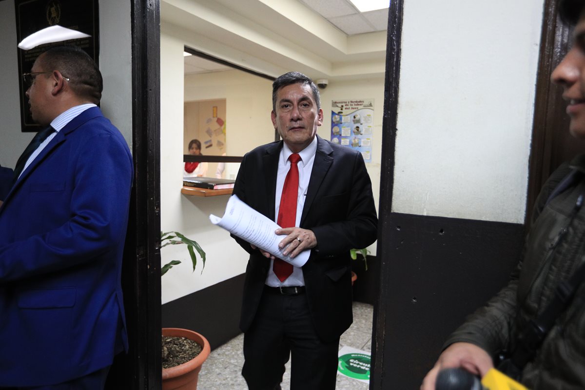 Jueza pesquisidora recomienda no retirarle la inmunidad a diputado Roberto Villate