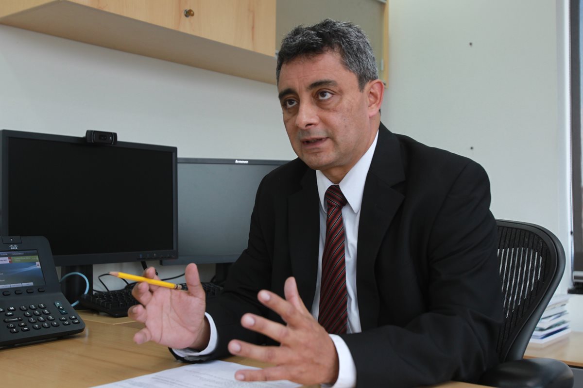 Fernando Paredes, representante del BM, en el país. (Foto Prensa Libre: Estuardo Paredes)
