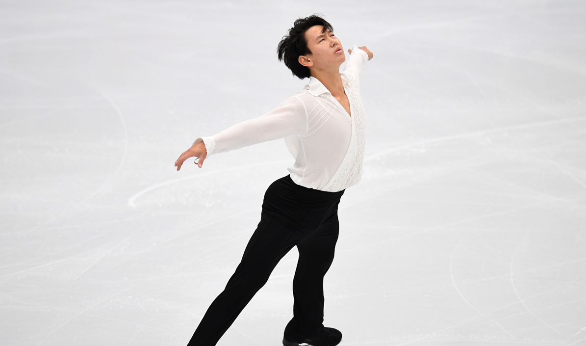 El patinador Denis Ten hizo que su país fuera reconocido en ese deporte. (Foto Prensa Libre: AFP)