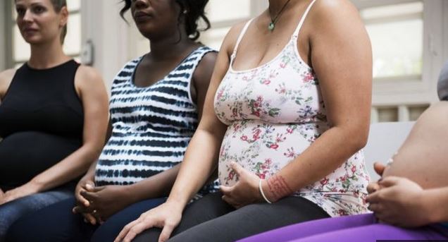 Se puede predecir una crisis económica con el número de mujeres embarazadas