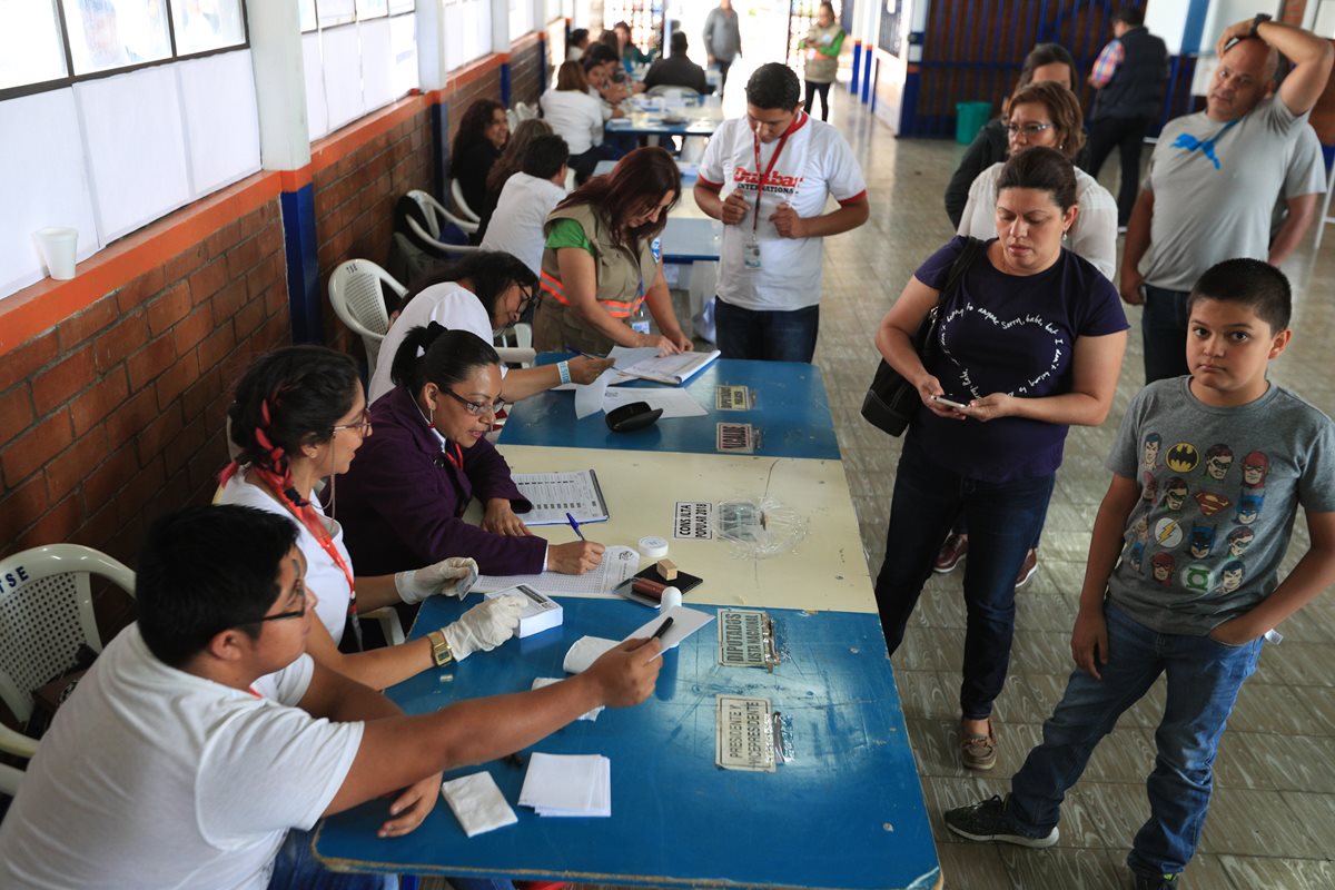 Guatemala celebró la consulta popular sobre el diferendo con Belice el 15 de abril, cuyo resultado fue un abrumador Sí. (Foto Prensa Libre: Hemeroteca PL)