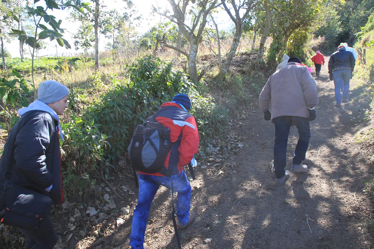 Tres de los montañistas murieron por hipotermia, los otros tres a causa de golpes graves. (foto Prensa Libre: Hemeroteca PL)
