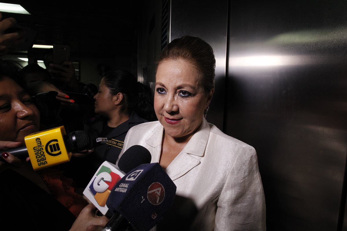 La exmagistrada Blanca Stalling enfrenta cargos por tráfico de influencias. (Foto Prensa Libre: Hemeroteca PL)