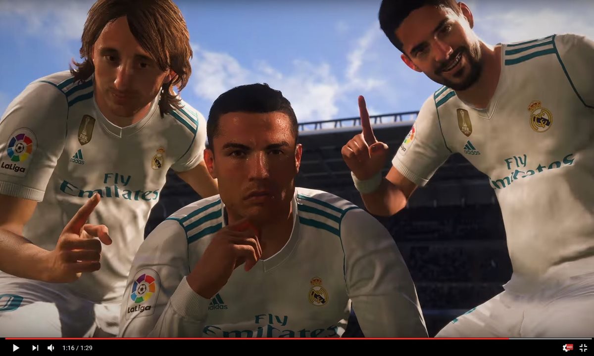 El festejo de Cristiano Ronaldo del Real Madrid, acompañado por Modric e Isco, es una de las postales del Fifa 18. (Foto Prensa Libre: cortesía YouTube)