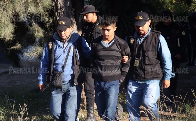 Un capturado en zona 8 de Huehuetenango, reportan hasta ahora las autoridades. (Foto Prensa Libre: Mike Castillo)