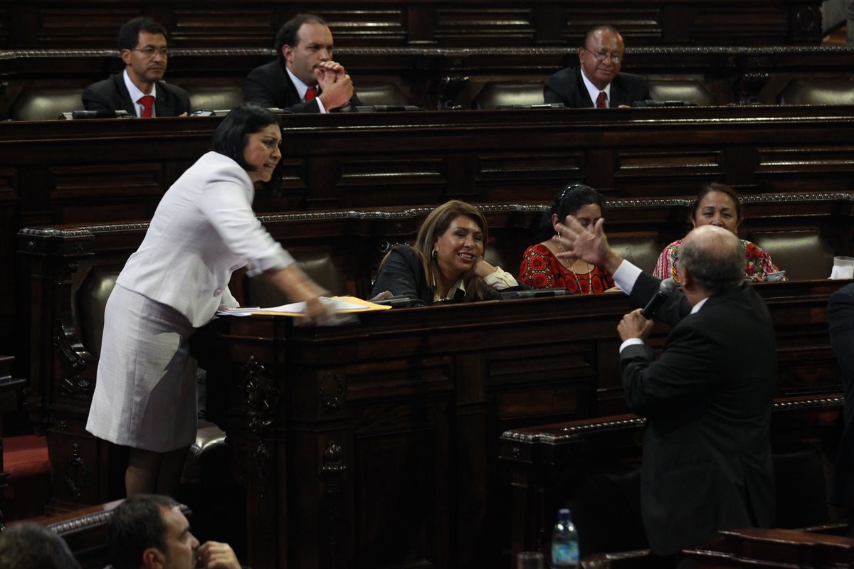 Se incrementa transfuguismo en el Congreso, varios van hacia FCN-Nación. (Foto Prensa Libre: Hemeroteca PL)