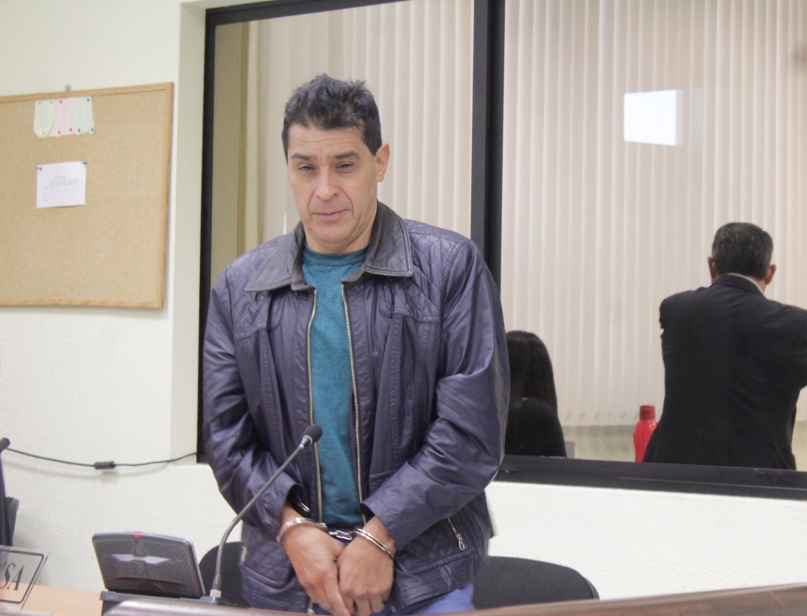 Juan Diego González, es sindicado de violacion y agresión sexual, en el Juzgado de Femicidio de Quetzaltenango. (Foto Prensa Libre: María Longo)