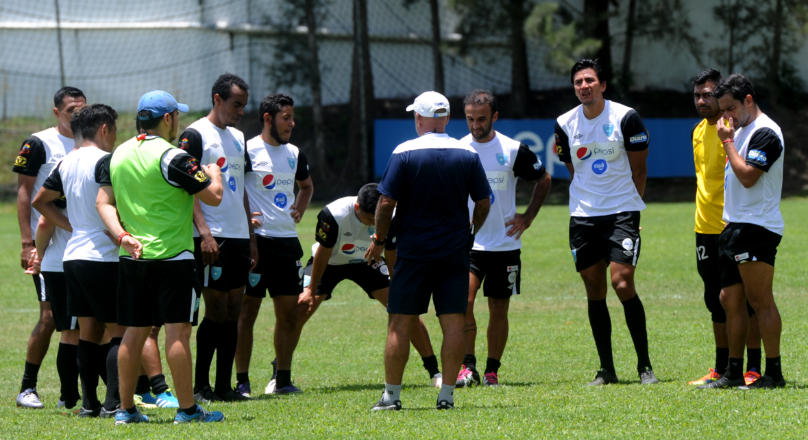 La Selección Nacional regresa a los entrenamientos el próximo lunes 15 de agosto. (Foto Prensa Libre: Hemeroteca PL).