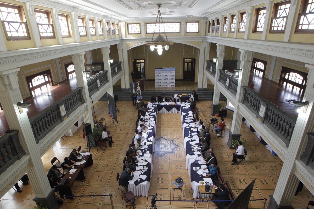 CSU conocerá este lunes señalamientos en contra de nueve aspirantes a magistrado a la CC. (Foto Prensa Libre: Hemeroteca PL)