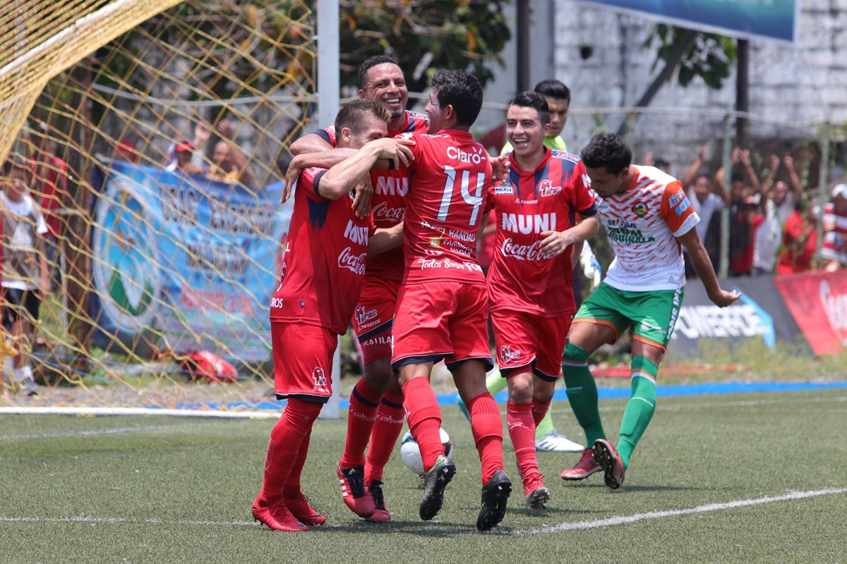 Malacateco aseguró un año más en Liga Nacional luego de vencer 2-0 a Siquinalá en la pasada jornada. (Foto Prensa Libre: Raúl Juárez)