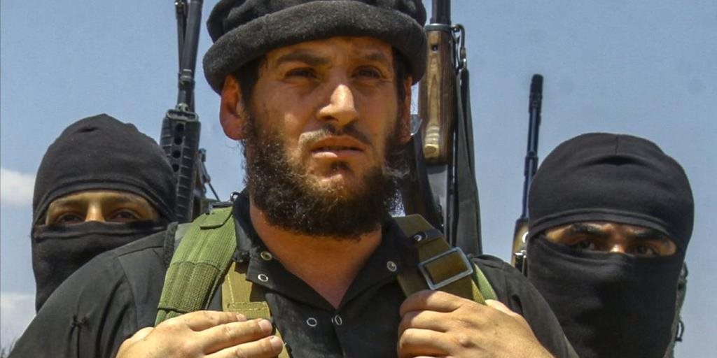 Una fotografía sin fecha muestra al portavoz del EI, Abu Mohamed Al-Adnani, quien murió en un bombardeo estadounidense en Alepo. (Foto Prensa Libre: AFP).