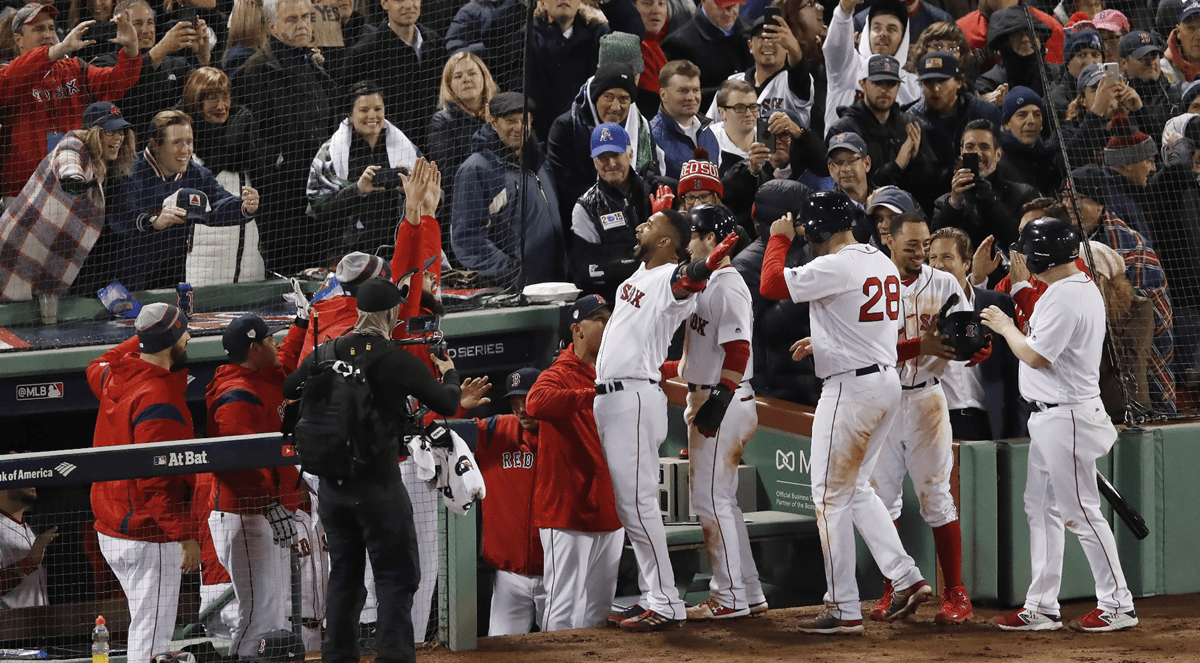 Los Medias Rojas de Boston ganan el primer partido de la Serie Mundial frente a los Dodgers. (Foto Prensa Libre: EFE)
