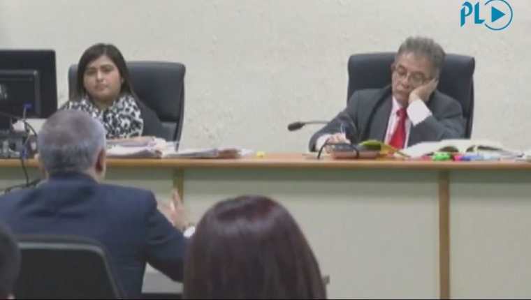 Juez Miguel Ángel Gálvez escucha declaración de Salvador González, alias Eco, por caso Cooptación del Estado. (Foto Prensa Libre)