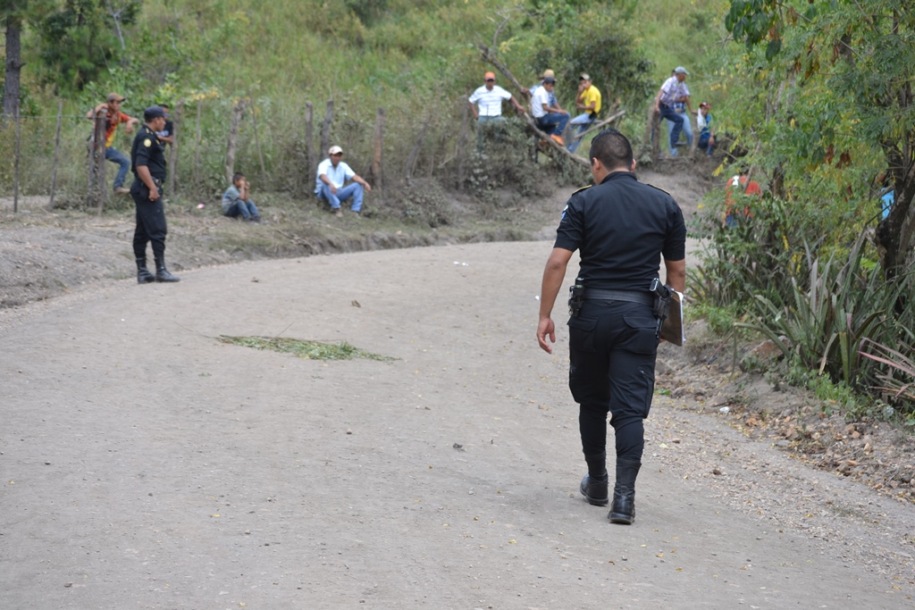 Lugar donde murió baleado el docente Jairo Raymundo García, en Camotán, Chiquimula. (Foto Prensa Libre: Edwin Paxtor).