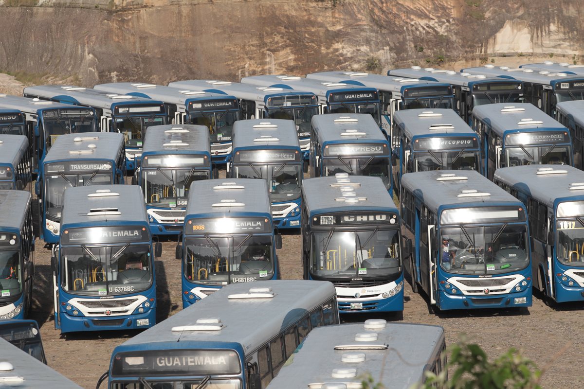Empresarios vinculados al Transurbano financiarían los nuevos autobuses con sistema prepago en Mixco. (Foto Prensa Libre: Hemeroteca PL)