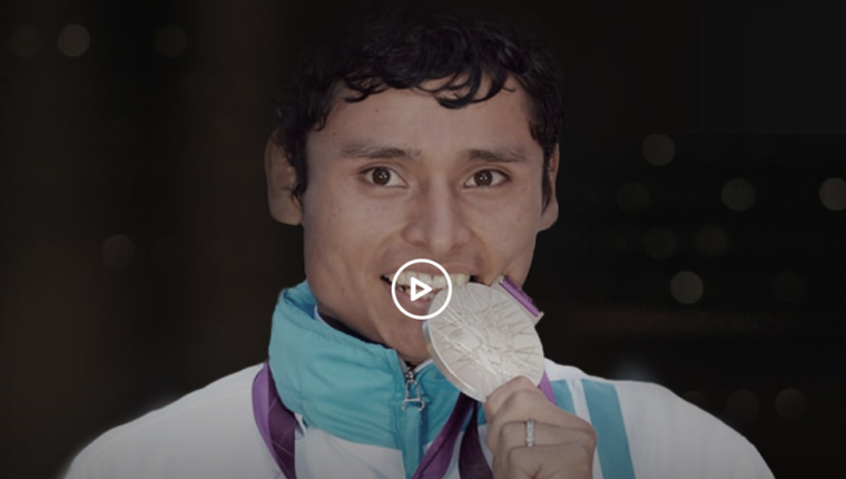 Érick Barrondo se ha convertido en la inspiración de niños en las Verapaces por ser el único medallista olímpico para Guatemala. (Foto Prensa Libre: Olympic Channel)
