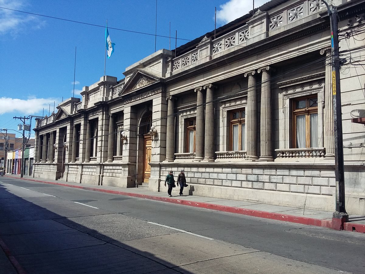El Congreso de la República se encuentra nuevamente en el ojo del huracán. (Foto Prensa Libre: Hemeroteca PL)