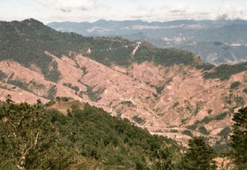 Montañas en Mazatenango, Suchitepéquez, muestran deforestación y cambios climáticos. (Foto Prensa Libre: Hemeroteca PL)